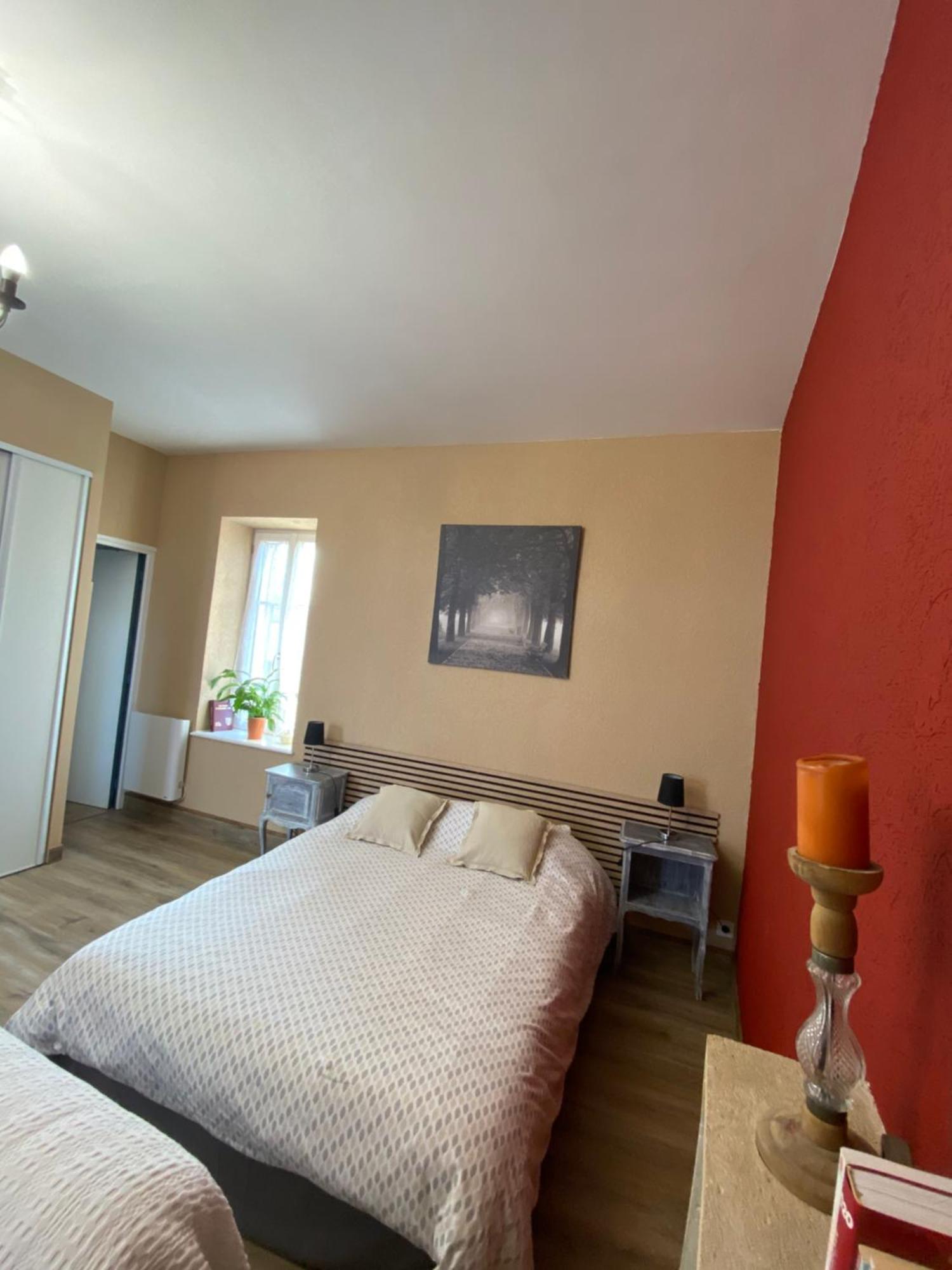 Studio Logis Les Roses Bourbon-lʼArchambault Esterno foto